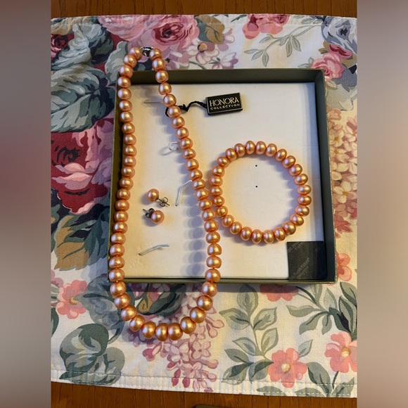 Honora Collection Cultured Freshwater Pearls - Picture 1 of 7